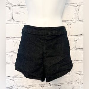 Jean Shorts that zip up in the back